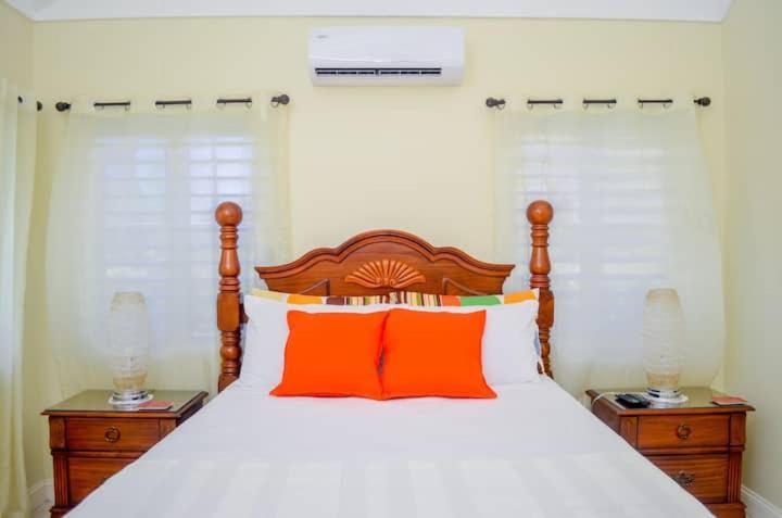 Villa @ The Palms - Ocho Rios Richmond ภายนอก รูปภาพ